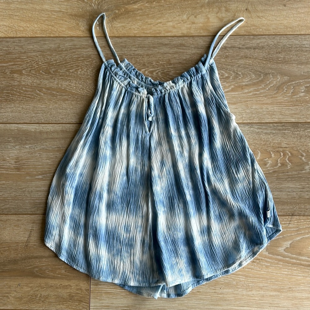 Light blue strappy tank